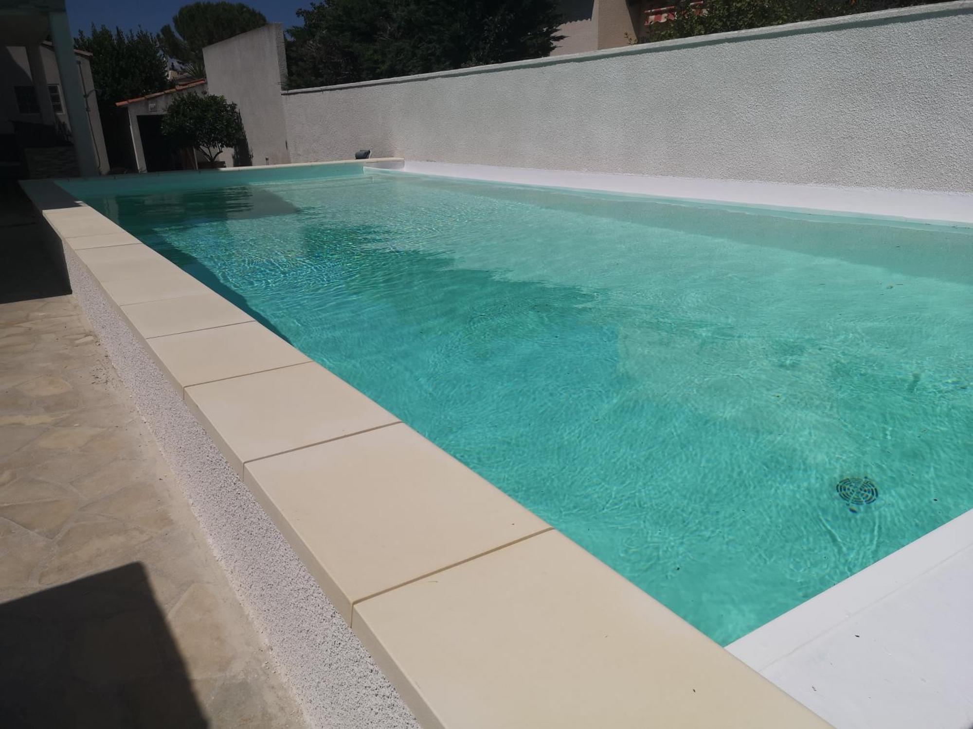 Appartement Dans Villa Avec Piscine Et Jardin Marguerittes Ngoại thất bức ảnh